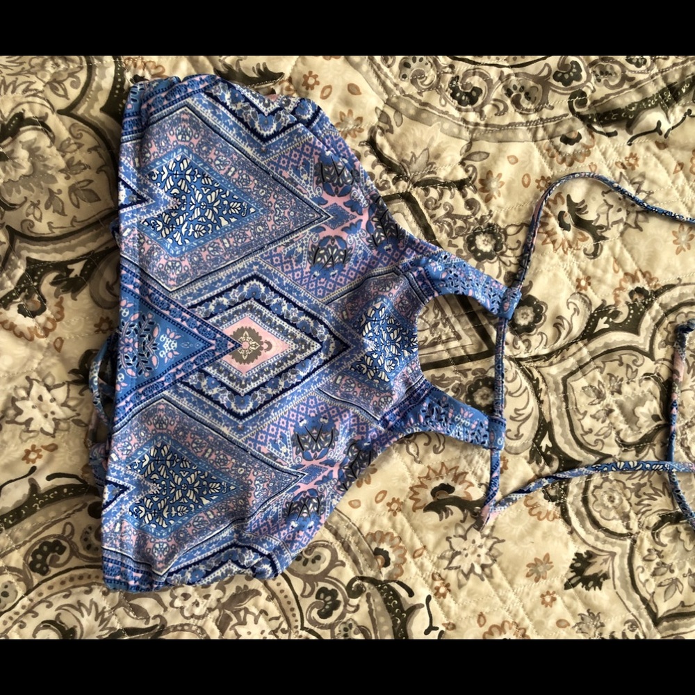 Halter Swimtop